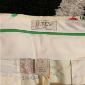 J. Crew Shorts - J. Crew Hawaiian 🌺 Short. EUC Size 10. J. Crew Shorts - J. Crew Hawaiian 🌺 Short. EUC Size 10.